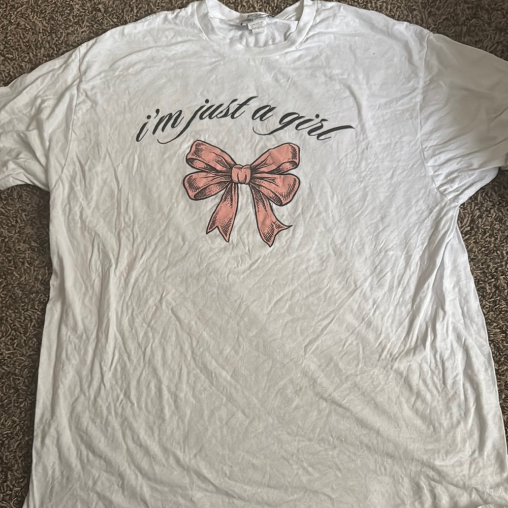White Graphic T-Shirt with Pink Bow Design